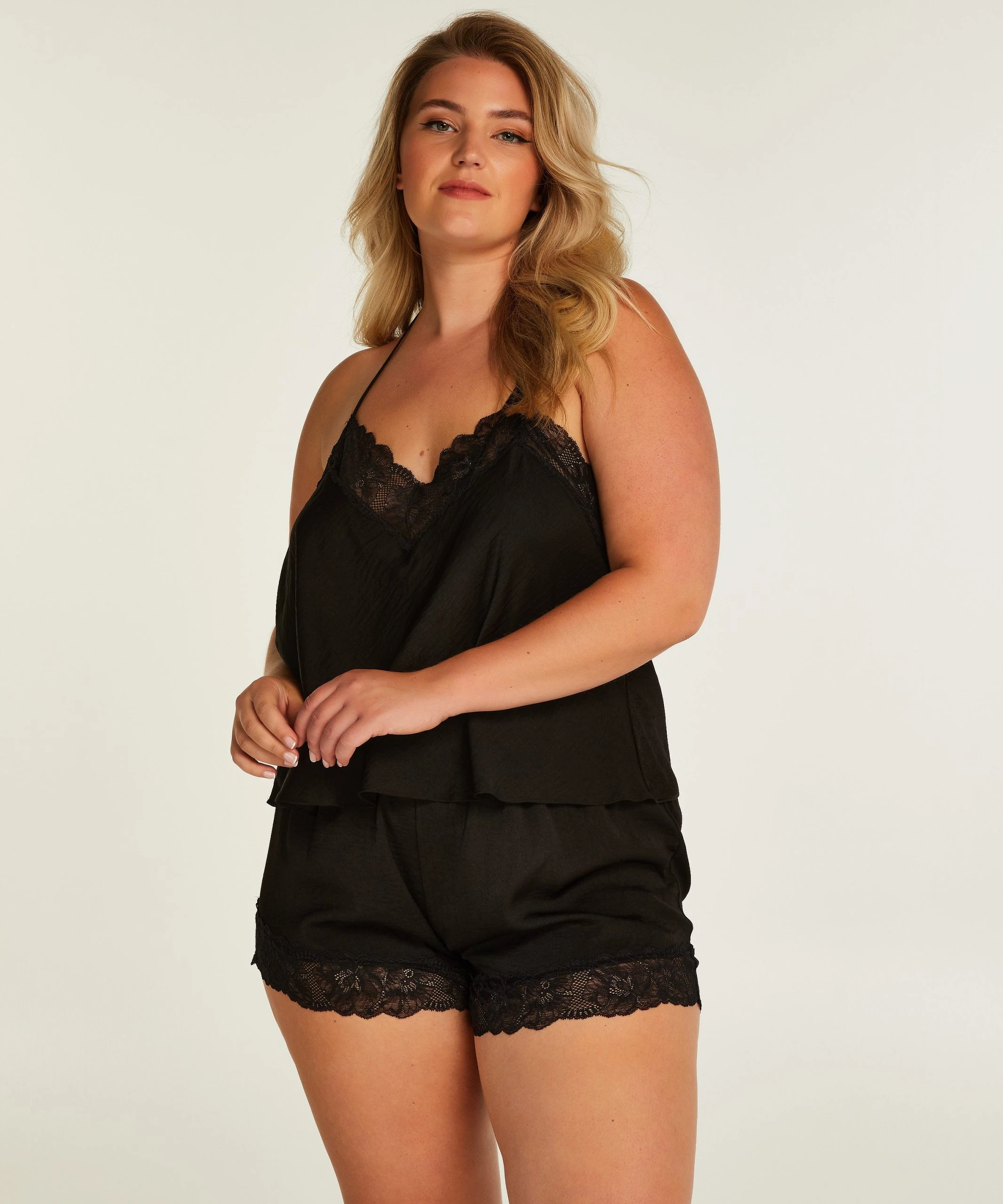 Short Satin 6 Short Satin – Bild 4