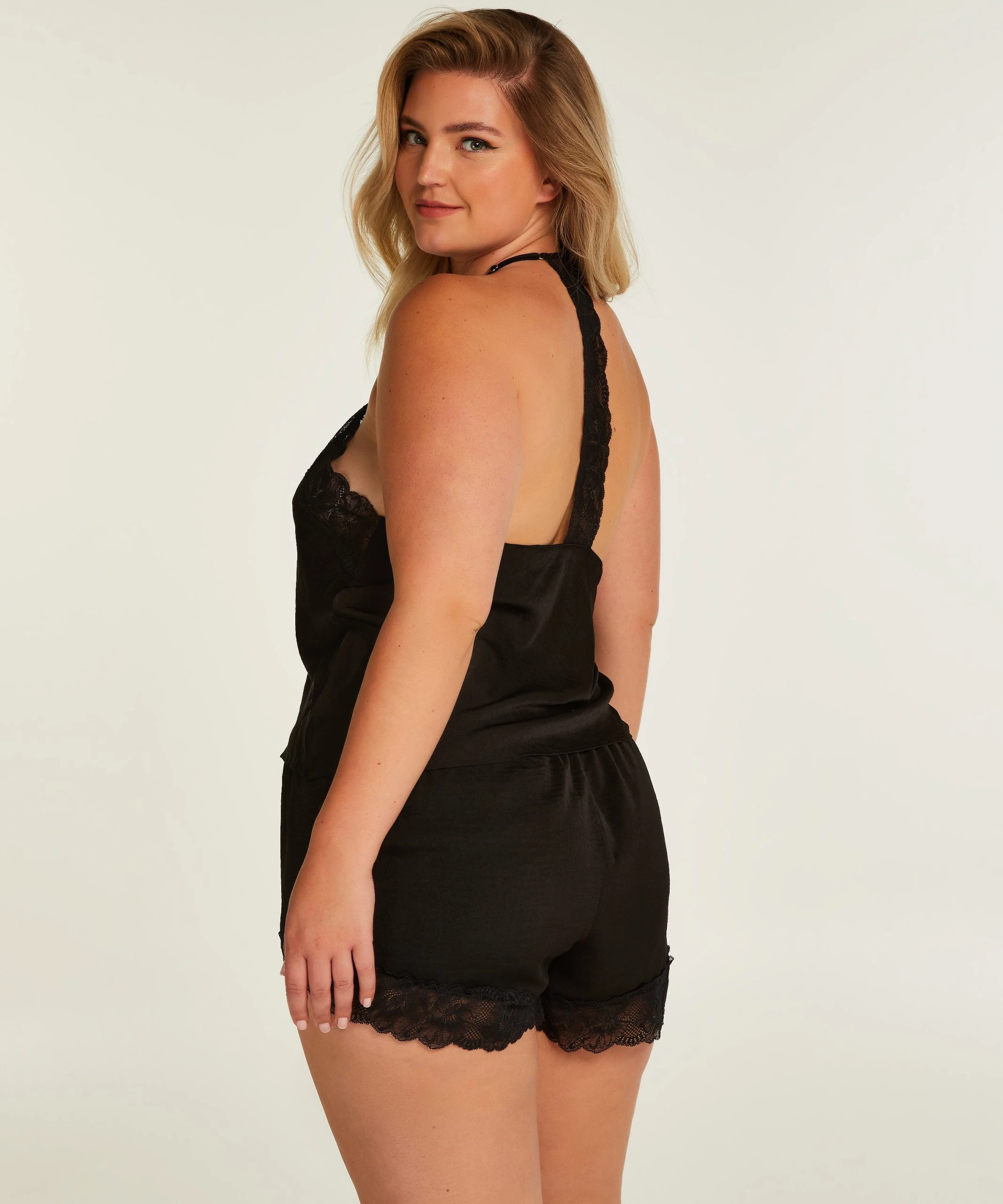 Short Satin 7 Short Satin – Bild 5