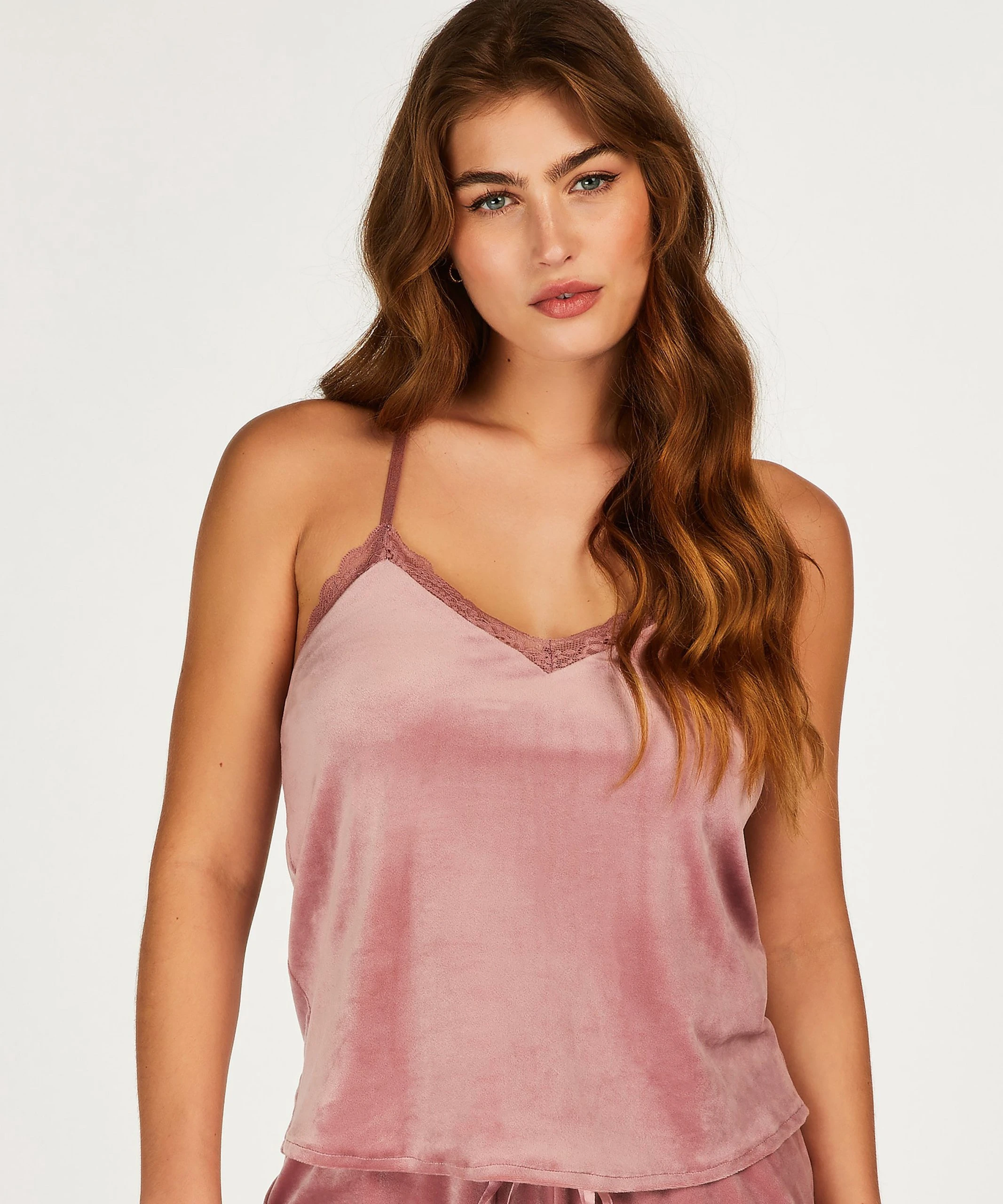 Cami Velours Lace 3 Cami Velours Lace