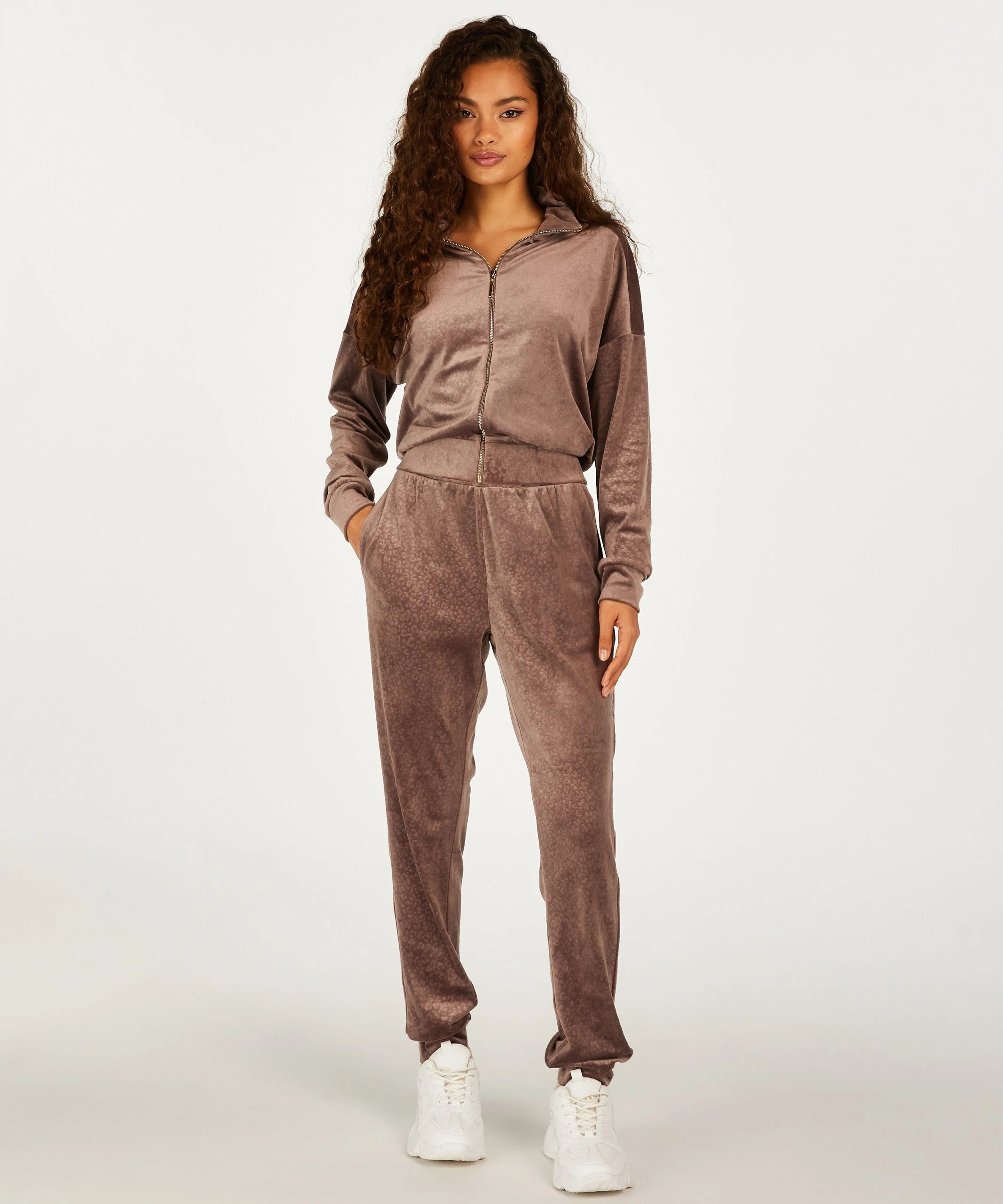 Jogginghose Velours 3 Jogginghose Velours