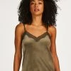 Cami Velours Spitze -Hunkemöller-Shop 201794 1 4