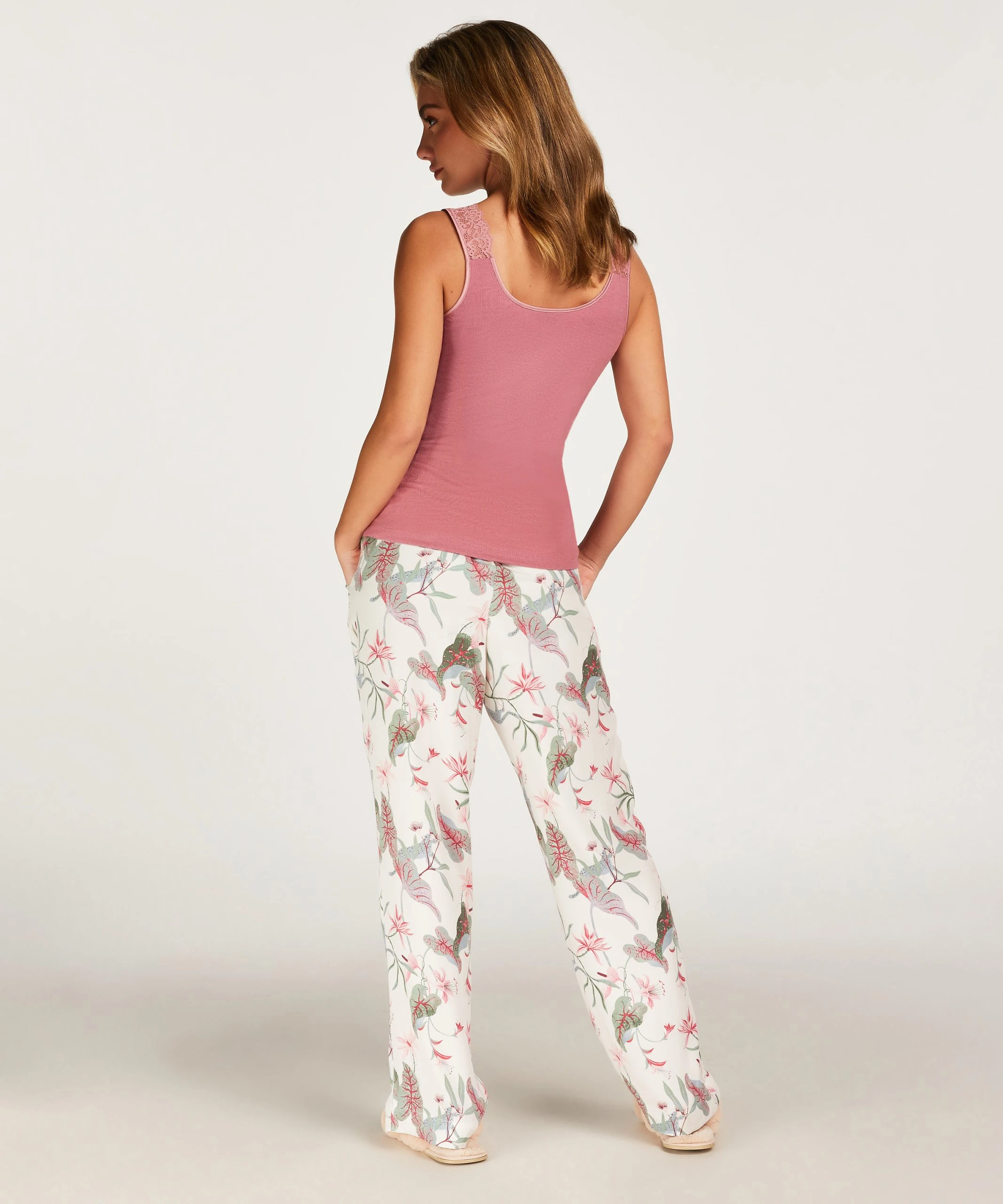 Hemdchen Ripp-Spitze 6 Hemdchen Ripp-Spitze – Bild 4